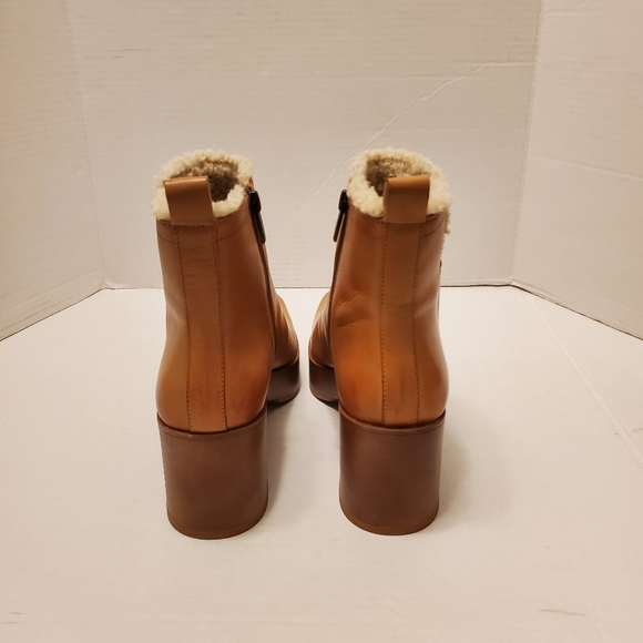 Vince Camuto Platform Leather Booties Size 8.5 - Picture 3 of 10